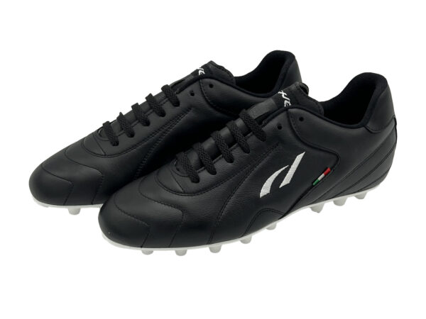 modello NEW CLASSIC Nero suola 5000 - Danese scarpe da calcio e calcetto artigianali