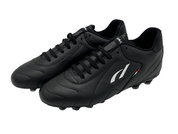 modello NEW CLASSIC Nero - Danese scarpe da calcio e calcetto artigianali