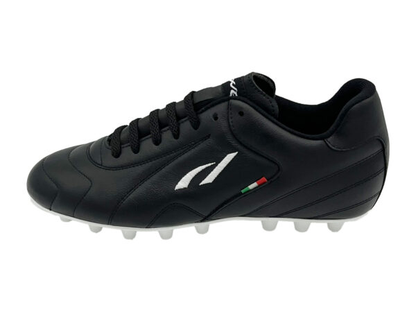 modello NEW CLASSIC Nero suola 5000 - Danese scarpe da calcio e calcetto artigianali